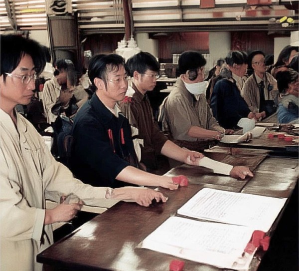 优化气相色谱法在GB/T 6015-1999标准中丁二烯微量二聚物测定中的应用研究,GB/T 6015-1999 工业用丁二烯中微量二聚物的测定，气相色谱法的应用与优化研究,气相色谱法,第1张
